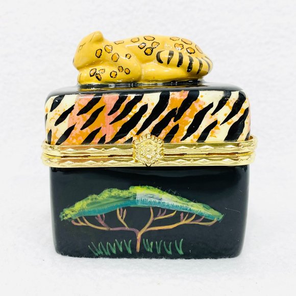 Safari Wild Cat Trinket Box by Eileen Tramonte - Picture 1 of 8
